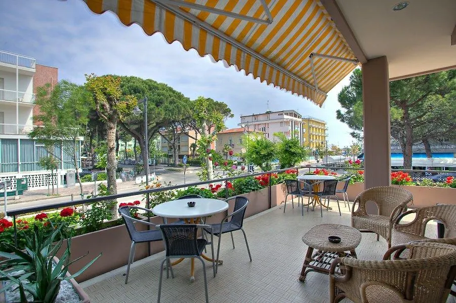 Hotel Giardino チェゼナーティコ